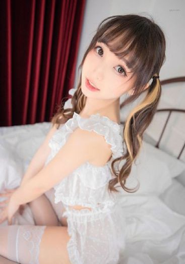 蜜桃视频成人av在线观看_720手机免费观看完整