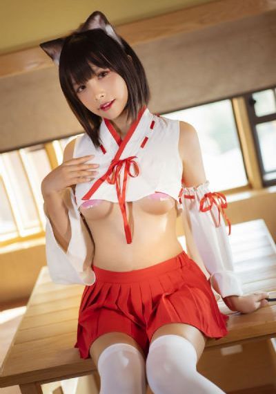 欧美头像高冷男生ins_蓝光在线观看