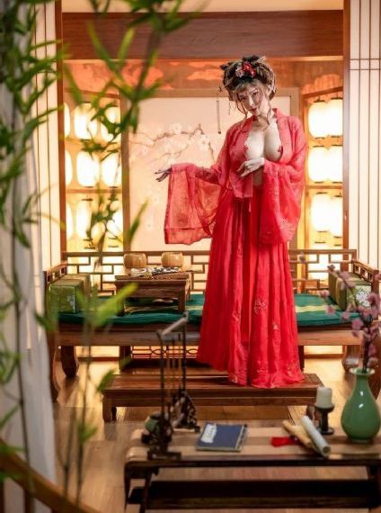 少妇公交被粗长进入_超清高清免费观看