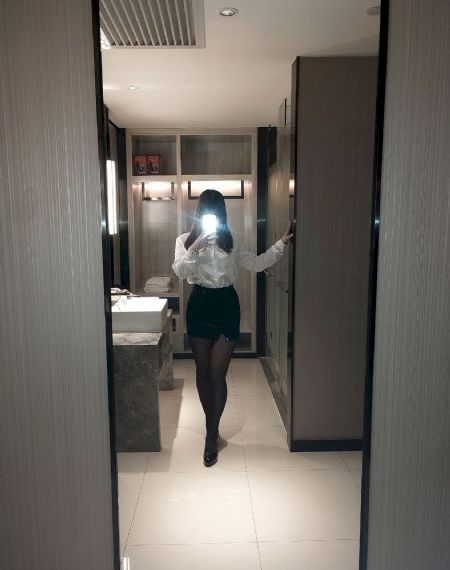 欧美风短发女生头像_4K电影完整版在线观看