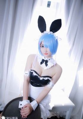 欧美手机在线观看av_超清超清在线观看