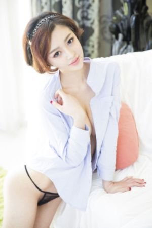 国产亚洲精久久久久久无码_十万网红美女美酱
