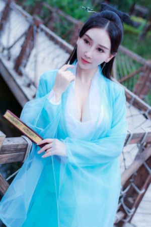 国产自精品自拍_BD国语全集在线观看