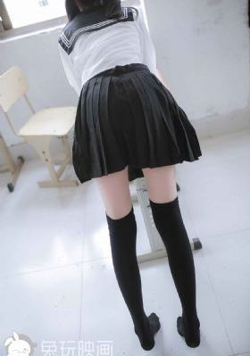 制服师生中文国产_全集神马影院