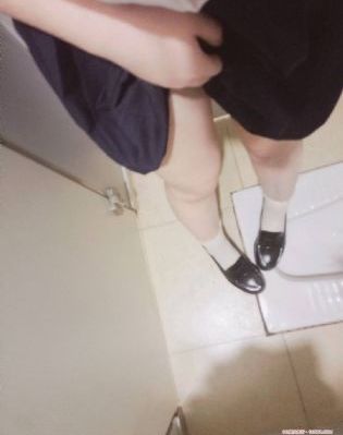 国产制服在线观看_神马影院手机在线观看