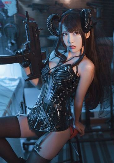 欧美重口味熟女_4K电影免费在线