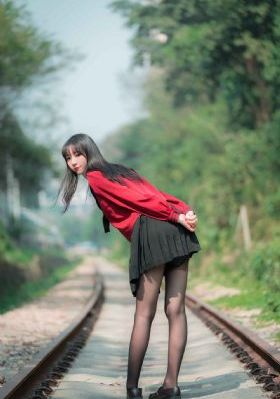 国产美女黄网站免费视频_日韩电影在线
